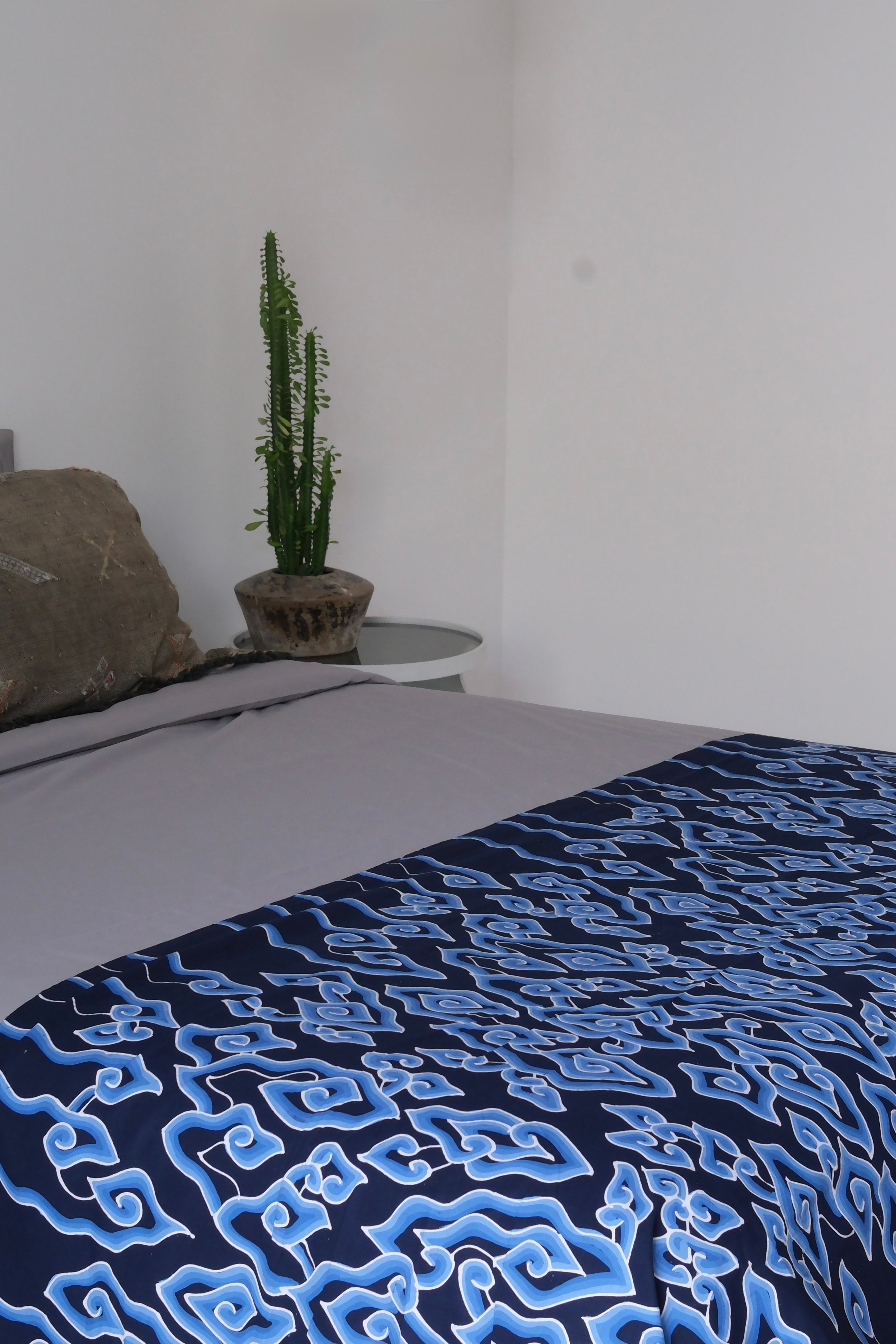 Cloud batik sarong / wall hanging - blue harmony