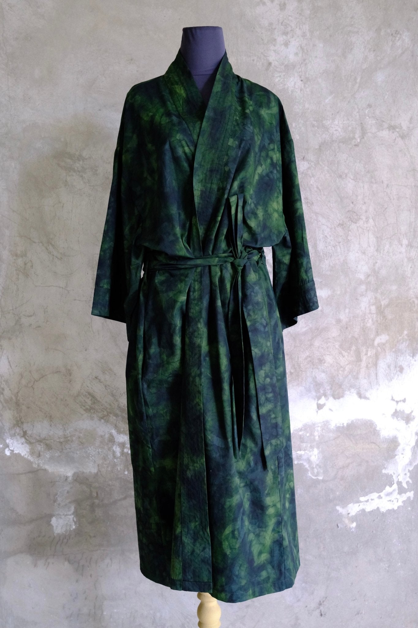 Cotton Batik Robe: Hand-Stamped Kimono Robe | Hand and Ember - The Leafshadow