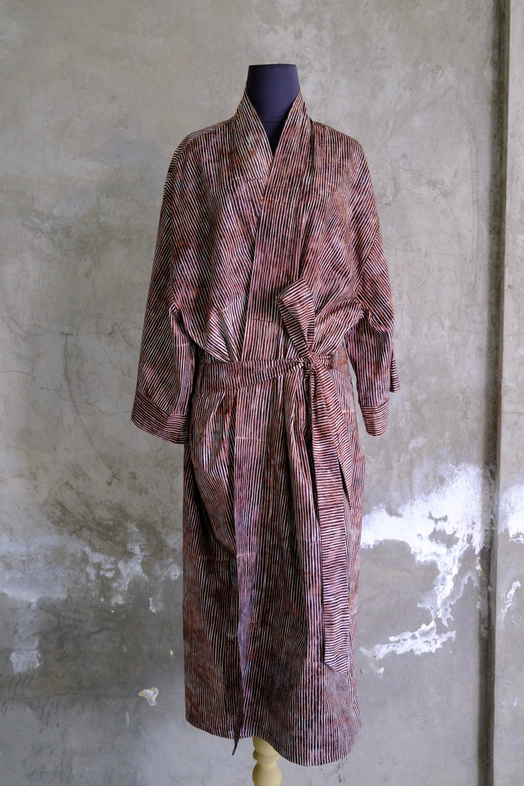 Cotton Batik Robe: Hand-Stamped Kimono Robe | Hand and Ember - The Sama Sama