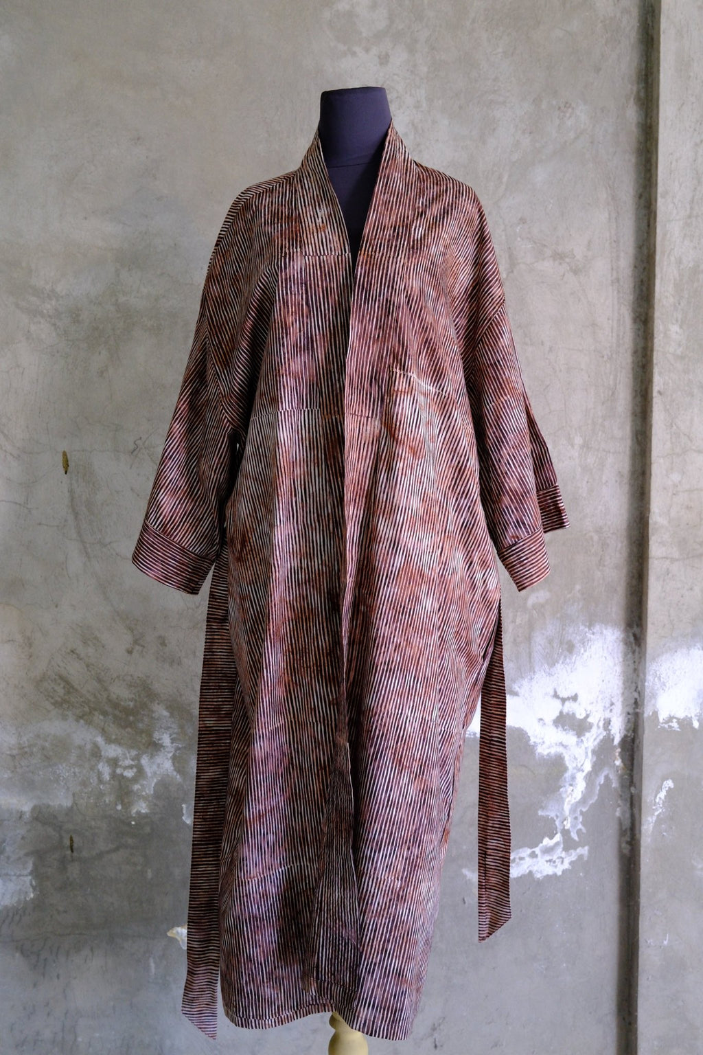 Cotton Batik Robe: Hand-Stamped Kimono Robe | Hand and Ember