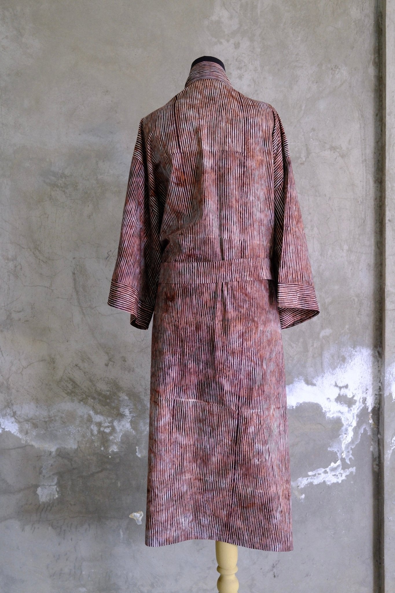 Cotton Batik Robe: Hand-Stamped Kimono Robe | Hand and Ember