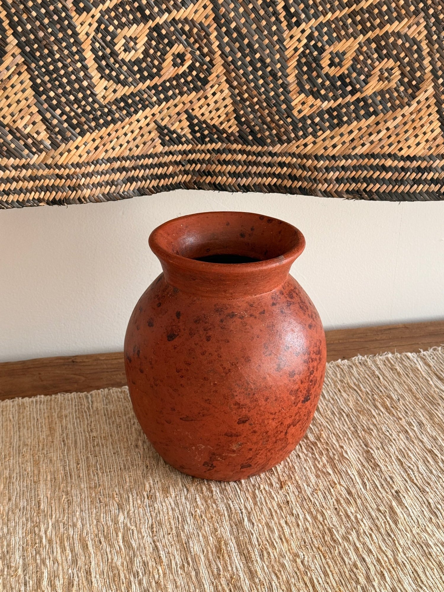 Lombok Vase - Hand + Ember