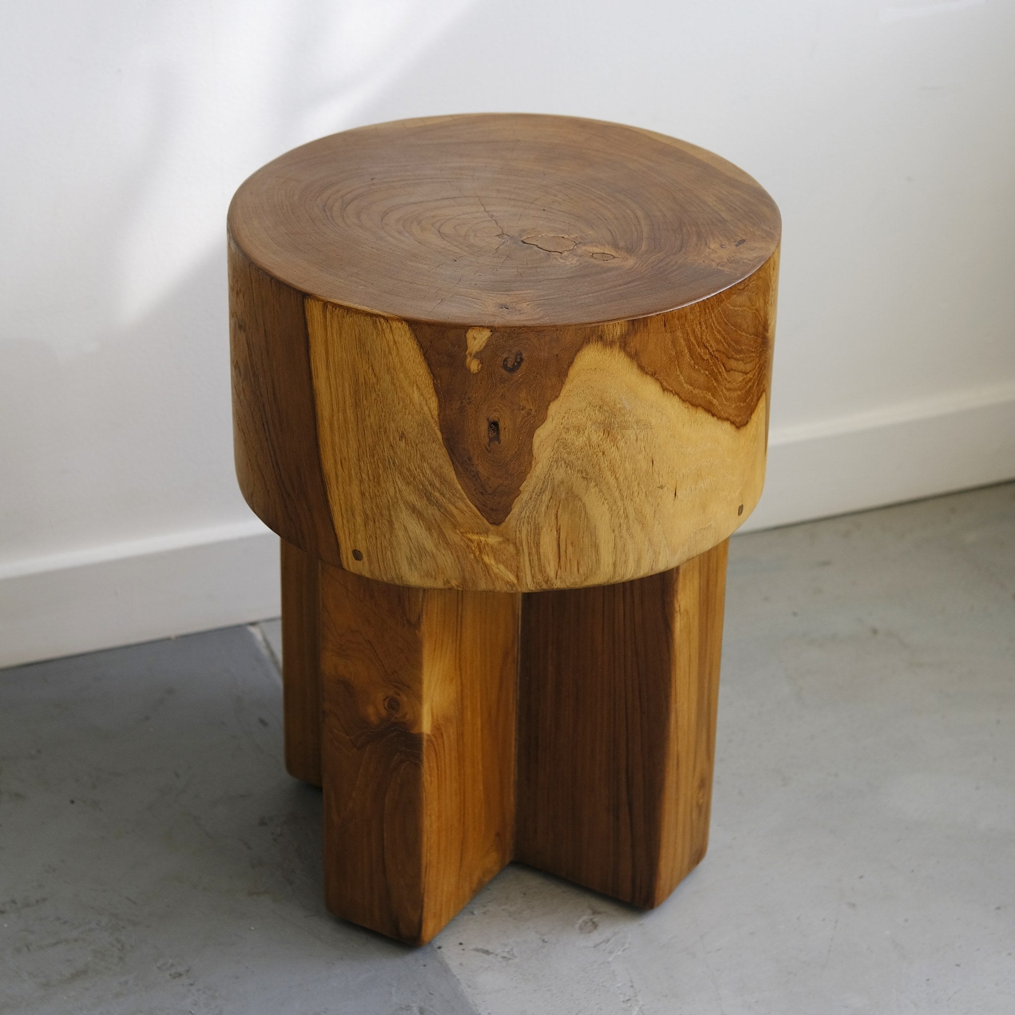 Plus stool, teak wood - Hand and Ember