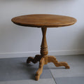 Round table, aged teak wood - Hand and Ember